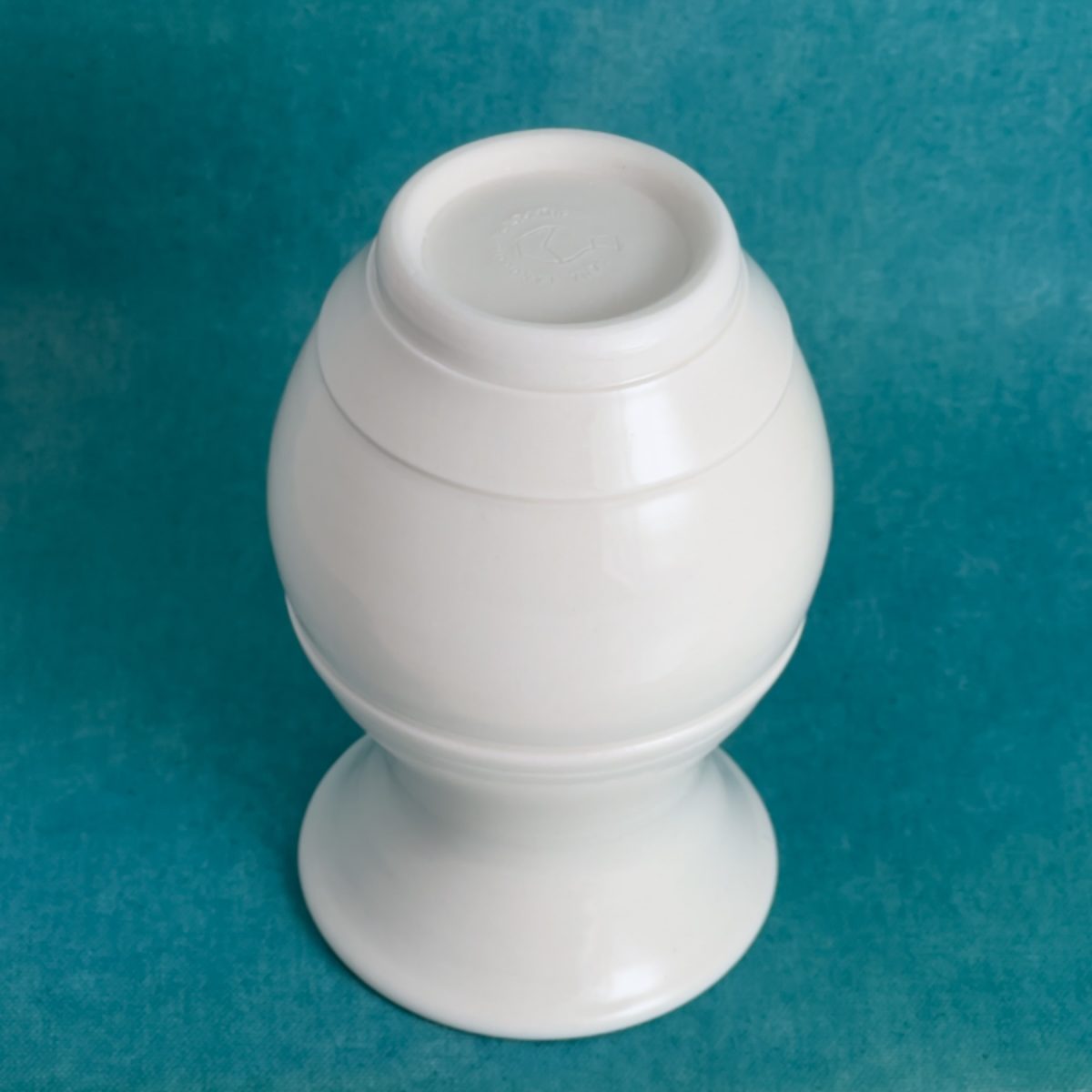 Vase galbé élancé